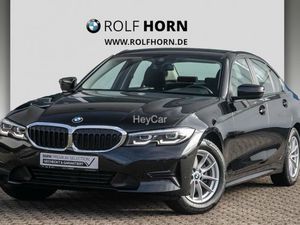 BMW 320 d Advantage Aut LED Navi HiFi PDC Tempomat