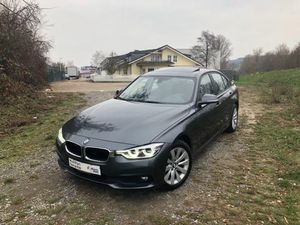 BMW 320 d Aut.SPORT LINE TEILLEDER NAVI SHD LED EU6