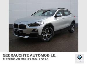 BMW X2 sDrive20i / HiFi / DAB / Kamera